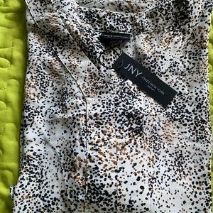 NWT Jones New York Dotted Print Spring/Summer Blouse